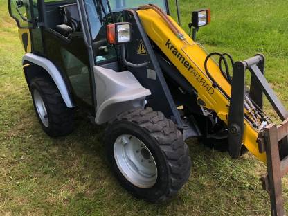 Kramer 350 Hoflader