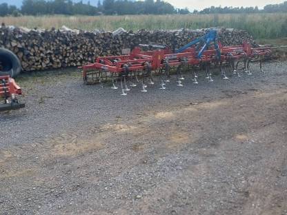 Bild 4:Hatzenbichler Leichtgrubber