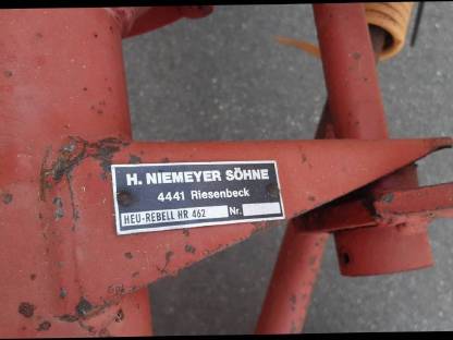 Bild 8:Kreiselheuer Zetter Heuwender Niemeyer HR 462
