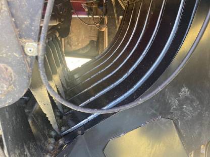 Bild 5:Case LB423 Quaderballenpresse