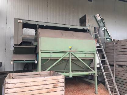 Bild 6:Schouten Zwiebelsortieranlage