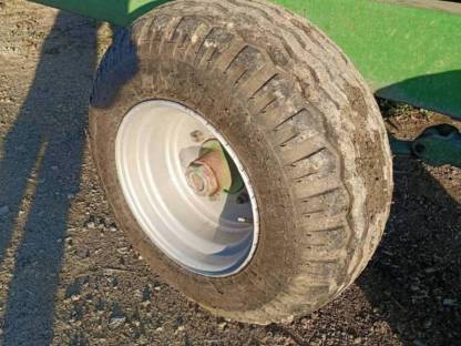 Bild 2:Muldenkipper Korndicht