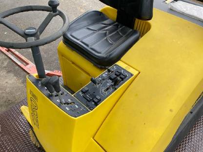 Kärcher Kehrmaschine 1250
