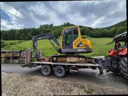 Tieflader für Bagger