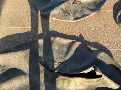 Bild 2:Traktor Reifen Schlauch Schläuche