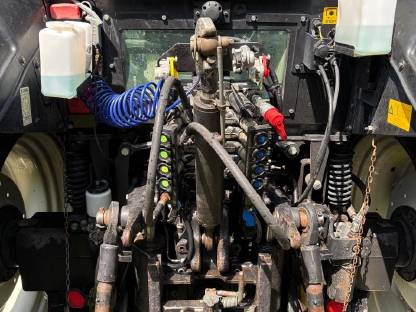 Bild 5:Valtra N121 HiTech