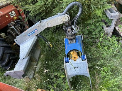 Bild 2:Binderberger Rückezange 1400