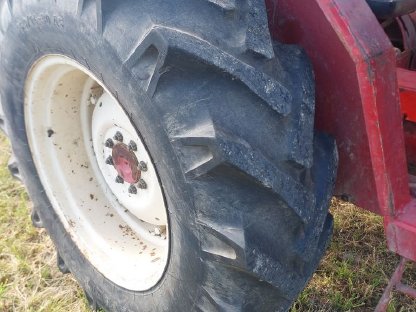 Bild 8:McCormick IHC 574