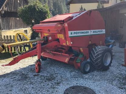 Lohnpressen Pöttinger Rollprofi 3120