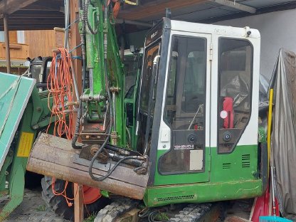 Bagger Takeuchi TB 015