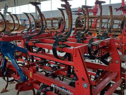 Bild 2:Hatzenbichler Leichtgrubber