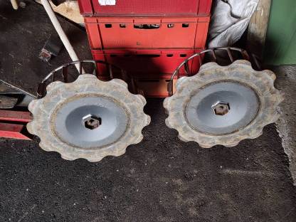 Bild 2:Gitterräder zu Aebi Motormäher AM 20