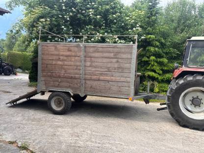 Bild 4:Viehanhänger zu verkaufen – stabiler Schmiedebau
