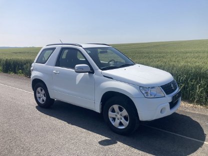 Bild 2:Suzuki Vitara 2011, 215.000 km, neues Gutachten, € 8.500,-