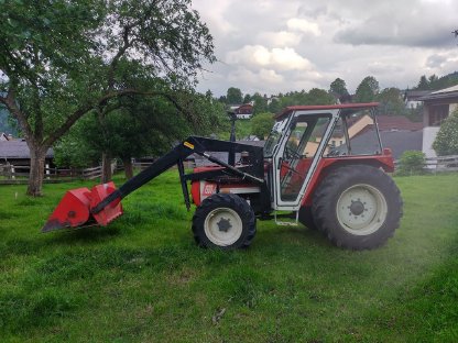 Bild 6:Lindner 1500 mit Frontlader