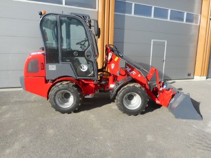 Wolf Hoflader Hoftrac Radlader