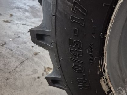 Bild 5:Ladewagen Pöttinger Siloprofi 3