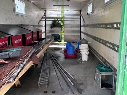 Bild 3:Mobiler Hühnerstall-Container
