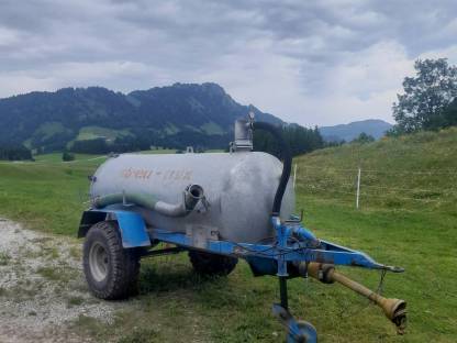 Güllefass Streumix 2.600 l