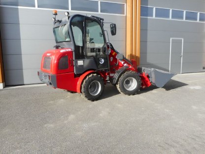 Bild 8:Wolf Hoflader Hoftrac Radlader