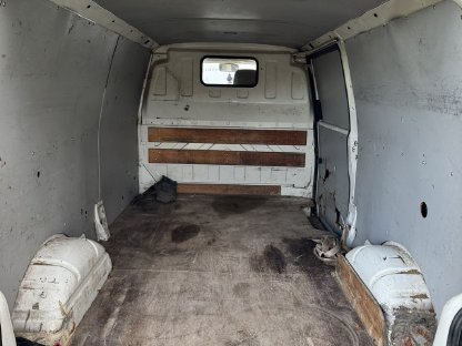 Bild 9:Volkswagen T4 LR 2.5 TDI 70LT