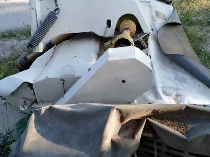 Bild 2:Frontmähwerk Claas Disco 3000 FC