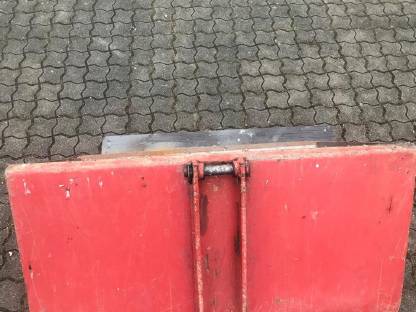 Bild 4:Frontlader Schaufel Hauer