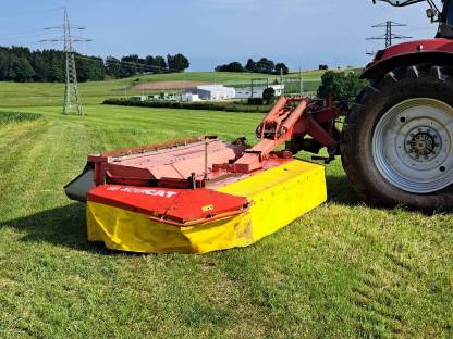 Bild 2:Scheibenmähwerk Pöttinger 305 mit Aufbereiter Novacat/Novacut