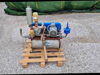 Strangko Melkmaschinen Vakuumpumpe SH20