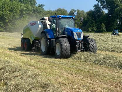 Presse Stroh Heu Claas Quandrant