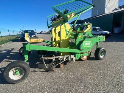 Bild 2:Hortus Folienpflanzmaschine H2 144