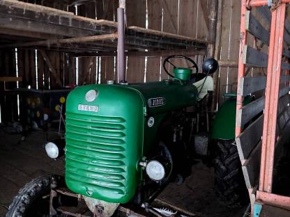 Bild 2:Steyr T180A Oldtimer Traktor