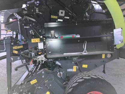 Bild 5:Claas Variant 465RC