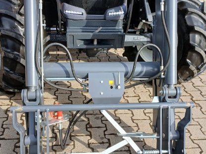 Bild 2:Pfingstaktion, Lintrac, Lindner, 75 LS, Frontlader