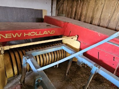 New Holland Hayliner Kleinballenpresse
