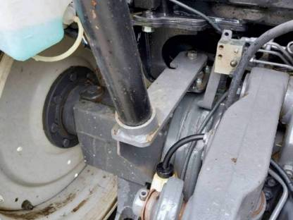 Bild 7:Forstverbau-Astabweiser