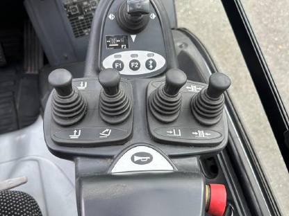 Bild 9:Elektrostapler, 4-Rad Stapler, Still RX 60-30 P