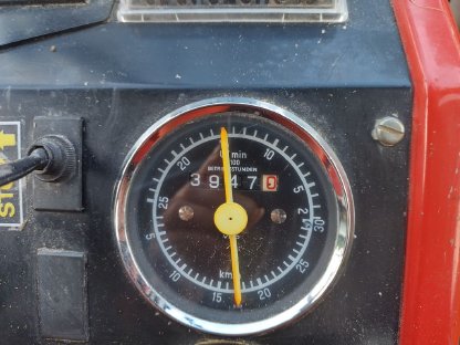 Bild 3:Lindner 1500 mit Frontlader