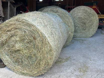 Bild 2:Heurundballen