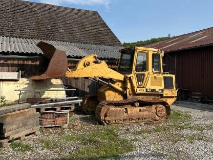 Bild 2:Caterpillar Laderaupe 953