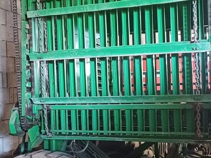 Bild 2:Stoll V202 Rübenvollernter