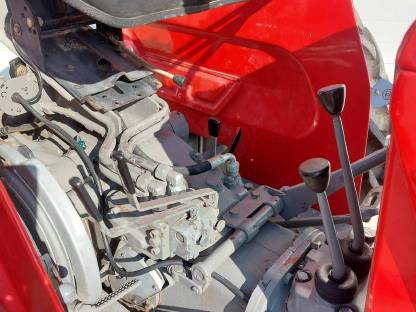 Bild 5:Massey Ferguson 165