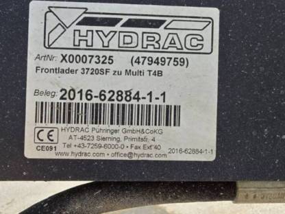 Bild 2:Frontlader Steyr/Hydrac 3720SF
