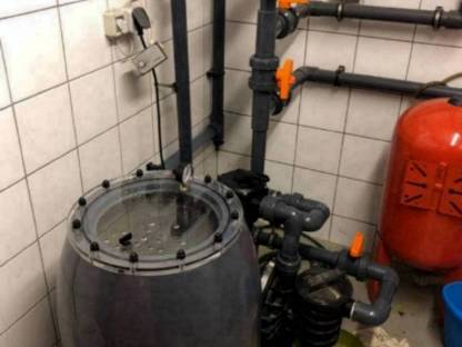 Bild 2:Edelstahl Schwimmbad