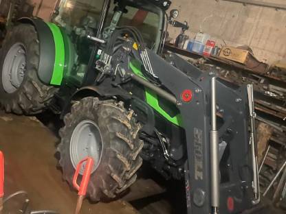 Bild 3:Frontlader Stoll ProfiLine FZ 10