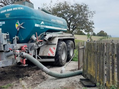 Bild 6:Güllefass Pühringer 12500 Liter