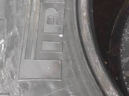 Bild 3:Traktorreifen