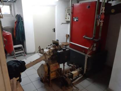 Bild 2:Heizkessel, Raumaustragung