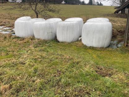Bild 2:Silageballen ernte 2023/24