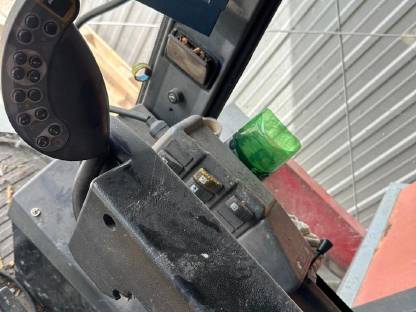 Bild 8:Massey Ferguson 7274